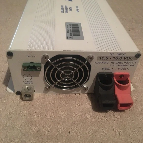 Last one. White 600 Watt Inverter. - Picture 2 of 4